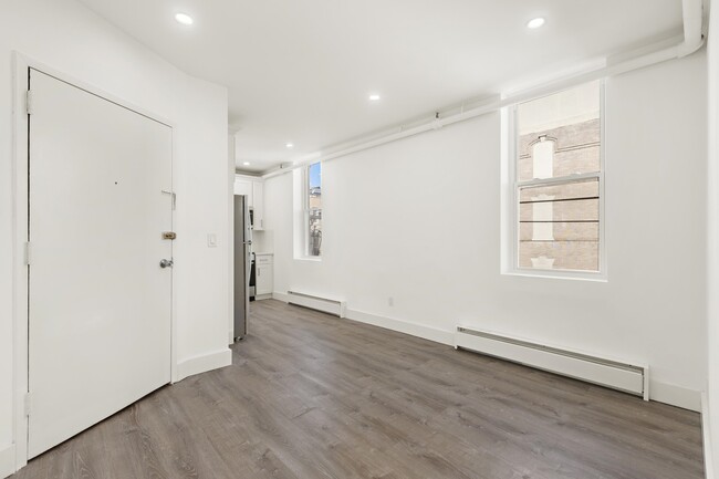 Photo - 235 Monroe St Condo Unit 10