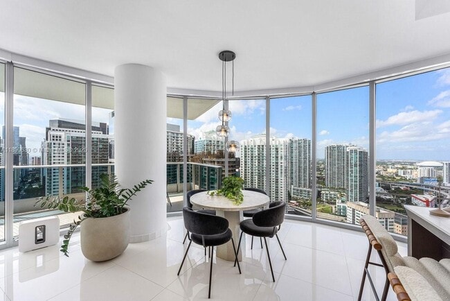 Photo - 200 Biscayne Blvd Way Unit 3702