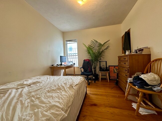 Photo - 2 Torpie St Unit 1