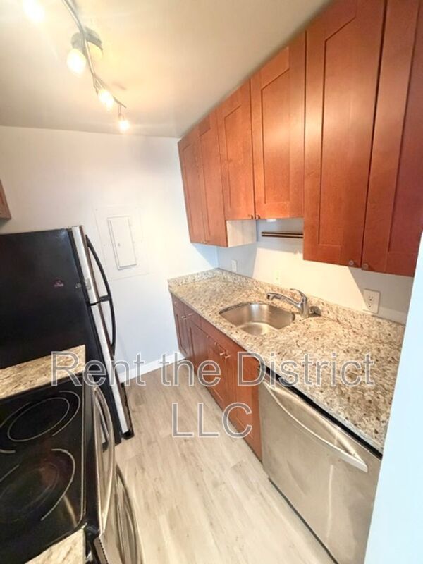 2012 O St NW Unidad 24