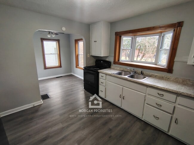 Photo - 2016 Poplar St