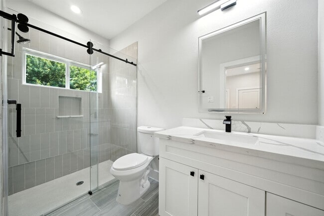 Photo - 10929 Ivyridge Rd