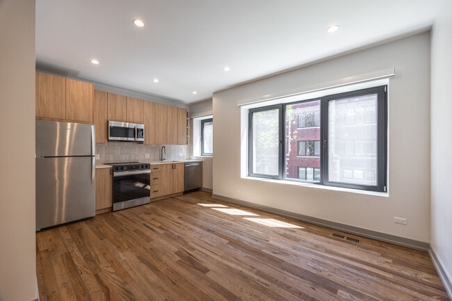 Photo - 1330 W Estes Ave Unit 1A