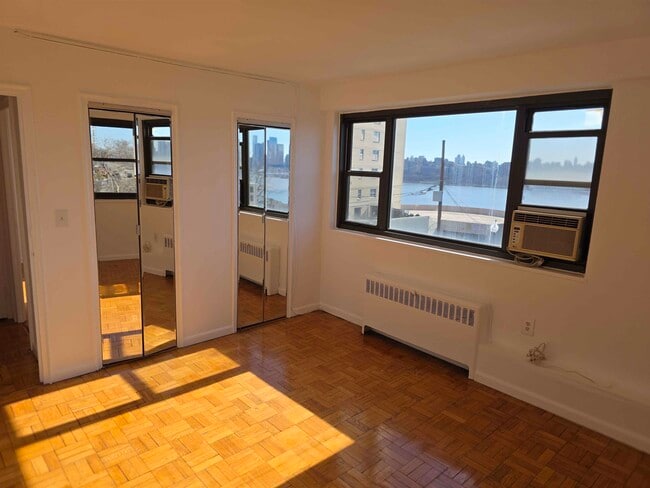 Building Photo - 6515 John F. Kennedy Blvd Unit 2G