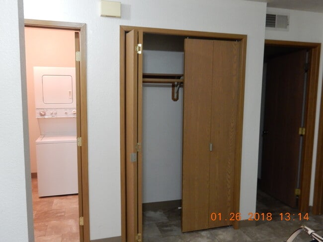 Photo - Tudor Park Apartments