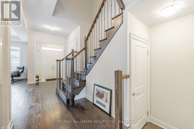 Photo - 7 Calamint Ln