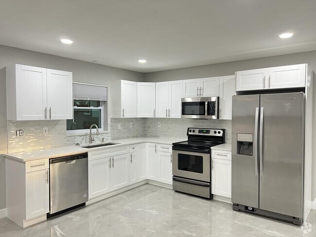 Building Photo - 125 Barcelona Dr Rental