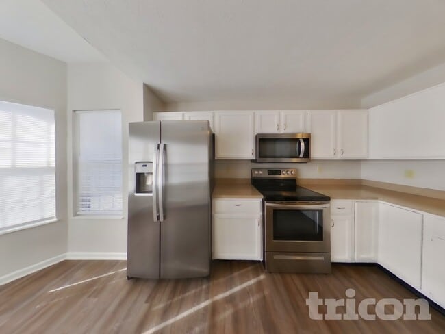 Photo - 6028 Hayford Ct