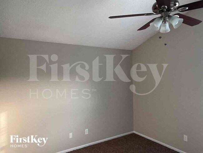 Photo - 7272 Moonbay Ct
