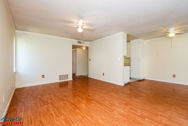 Photo - Lovely & Spacious Condo | New Appliances | Private Patio Unit 01