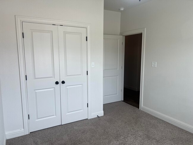 Photo - 2507 111th St