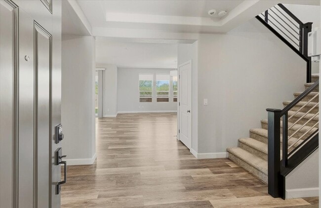 Photo - 808 Elmstone Pl