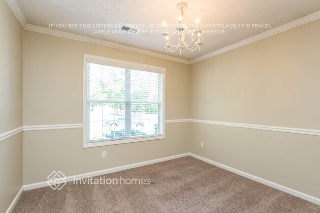 Photo - 5773 River Side Walk