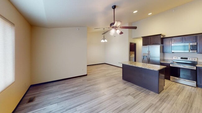 Photo - 2 bed town home!