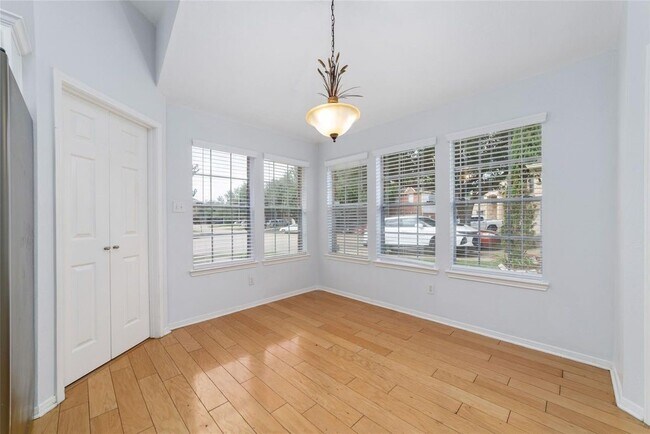 Photo - 15010 Leila Oaks Ln