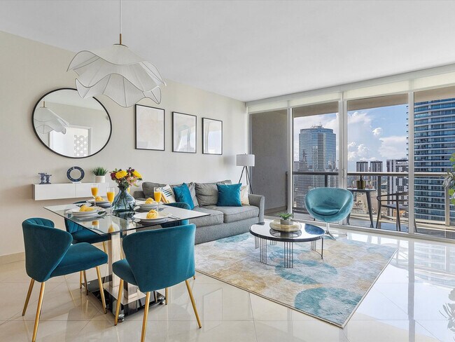 Building Photo - 485 Brickell Ave Unit ID1240564P