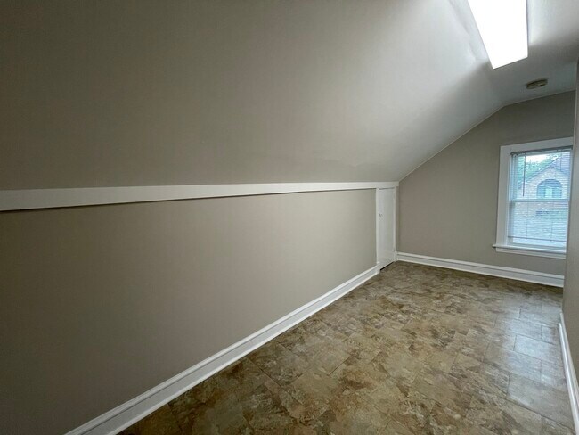 Photo - 544 Arlington Ave Unit 2