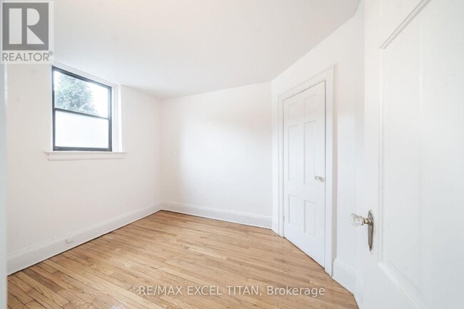 Photo - 12 Kingston Rd Unit 65