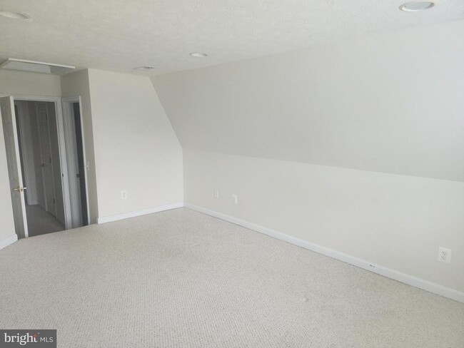 Photo - 36548 Notley Hall Rd Unit A