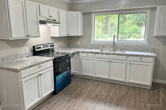 Photo - 2 Bed/1 Bath Home in Mobile!