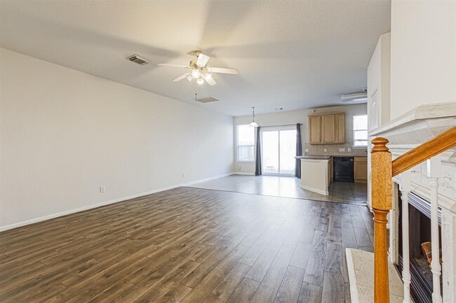 Photo - 8031 Fisher Glen Ln