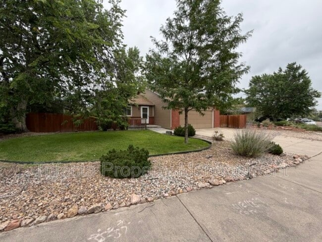 Photo - 2718 Garden Dr