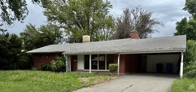 Building Photo - 1691 Meadowmoor Rd Rental