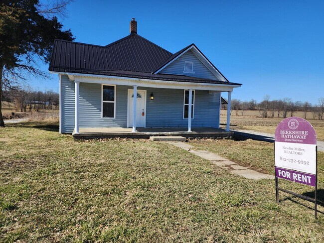 2 Bedroom Home in the Country - 2 Bedroom Home in the Country