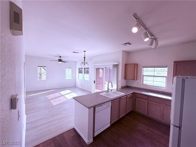 Photo - 3805 Ormond Beach St Unit 201