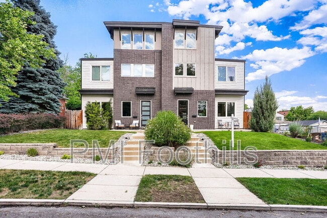 Building Photo - 2740 Hazel Ct