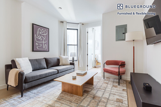 Building Photo - 51 5th Ave Rental