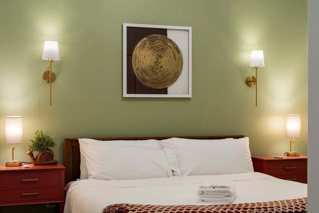 Photo - 33 S Ashland Ave Unit ID1057424P