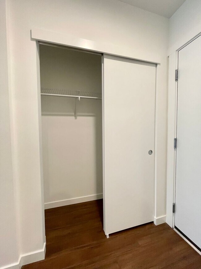 Photo - Spur Apartments