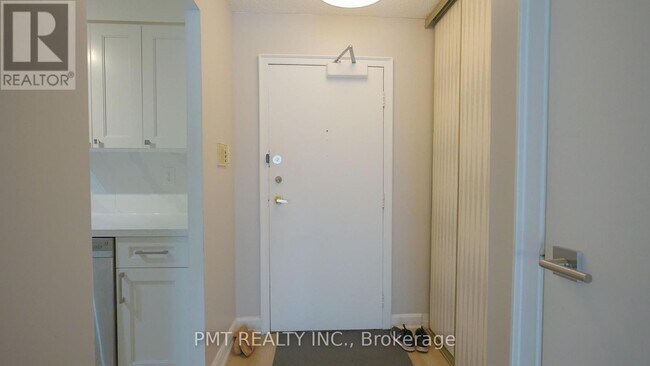 Photo - 4001 Don Mills Rd.