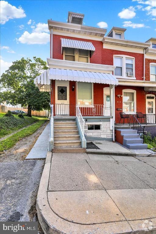 Building Photo - 614 S 18 1/2 St Rental