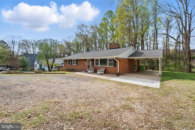 Photo - 3993 Orange St