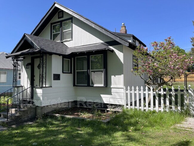 Photo - 214 W Euclid Ave