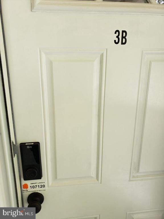 Photo - 3 N Summit Ave