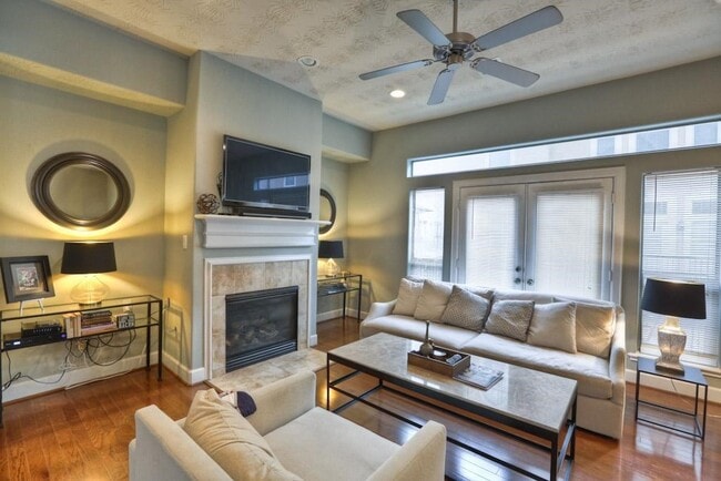 Photo - 1315 Birdsall St