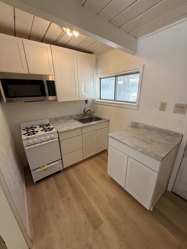 Photo - 2975 Sacramento Ave Unidad 2