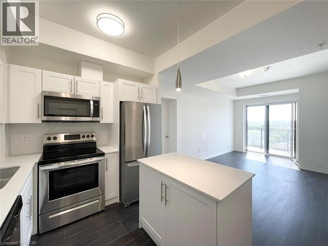 Photo - 128 King St N Unit 1606