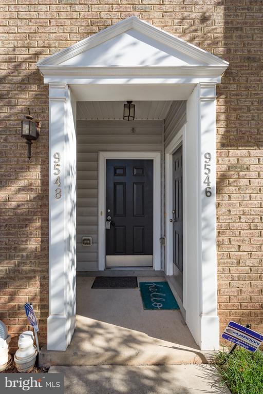 Building Photo - 9548 Mine Gap Way