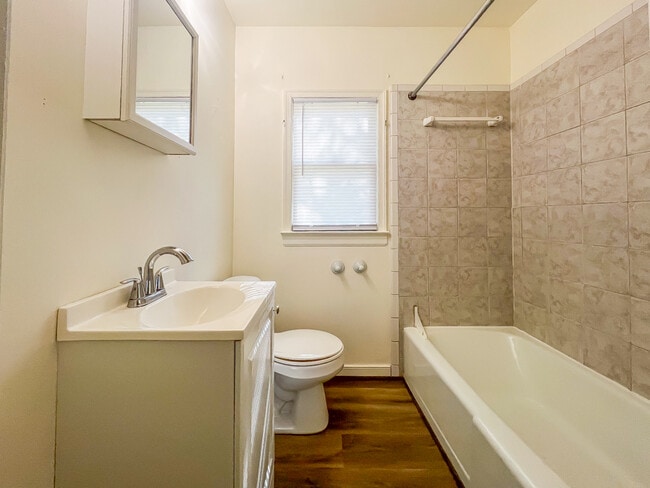 Photo - 404 N 10th Ave