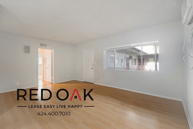 Photo - 710 N Genesee Ave Unit 10