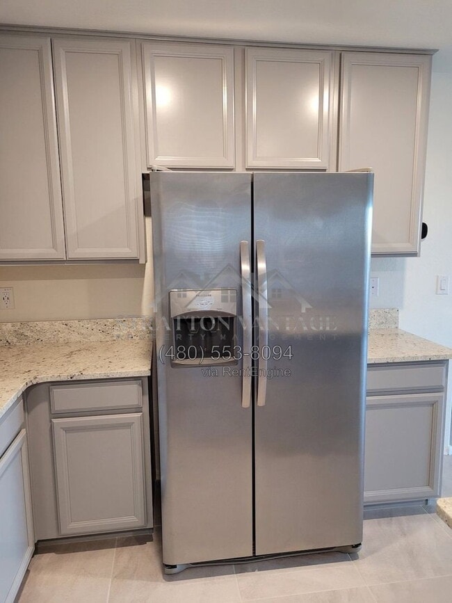 Photo - 229 N 13th Pl