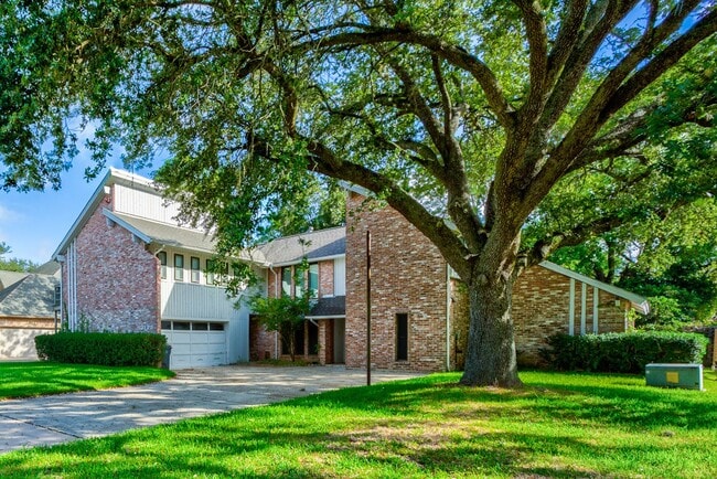 Building Photo - 3123 Bonney Briar Dr