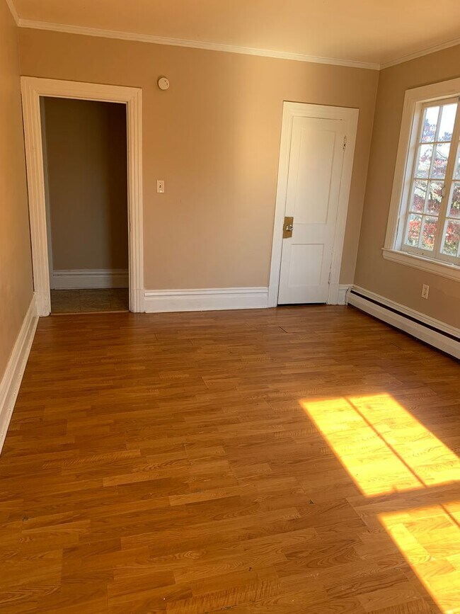 Photo - 1733 St Marys Ave Unit 1733-2