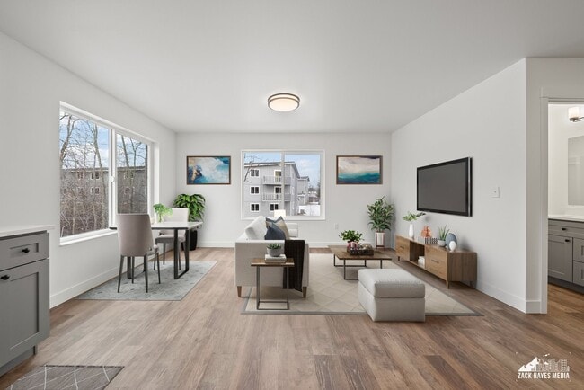 Living room - 1493 W 40th Ave Unit #1493