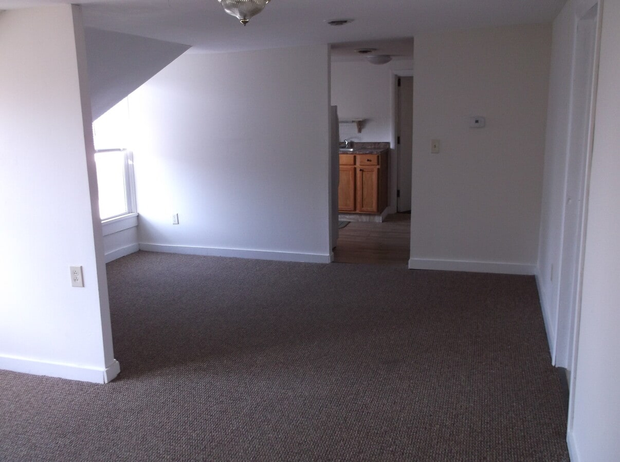 Photo - 507 Roberts St Unit Rear upper