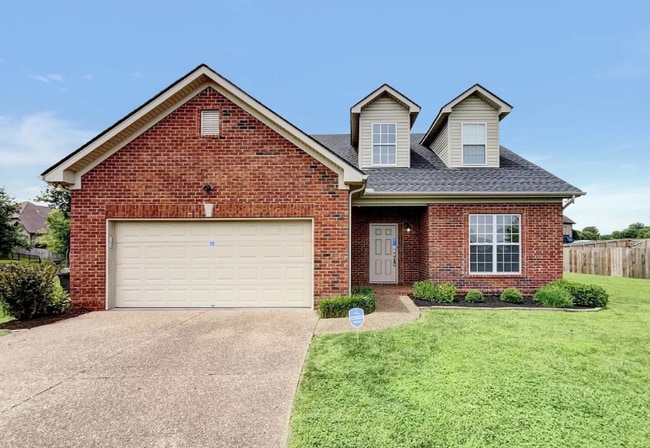 Photo - 102 Privett Ct